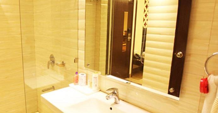 Fabhotel Red Leaf Mall Road Массури Экстерьер фото