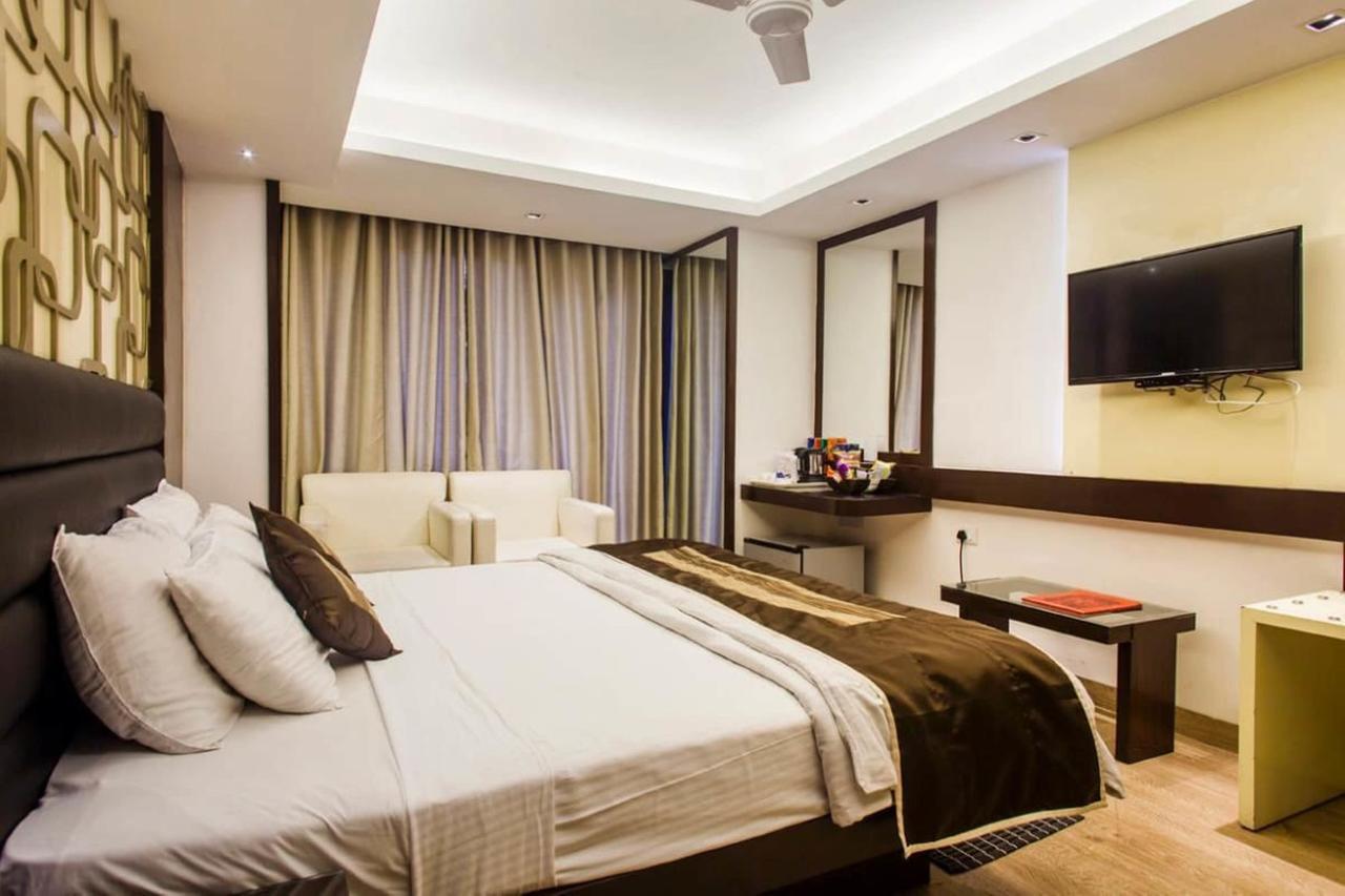 Fabhotel Red Leaf Mall Road Массури Экстерьер фото