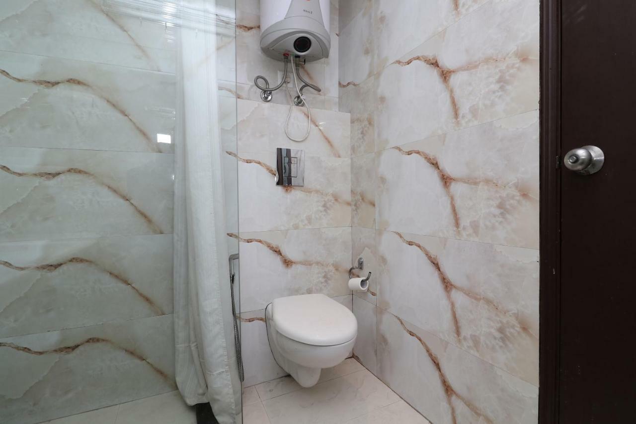 Fabhotel Red Leaf Mall Road Массури Экстерьер фото