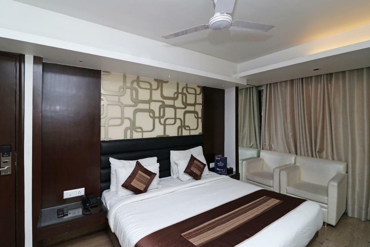 Fabhotel Red Leaf Mall Road Массури Экстерьер фото