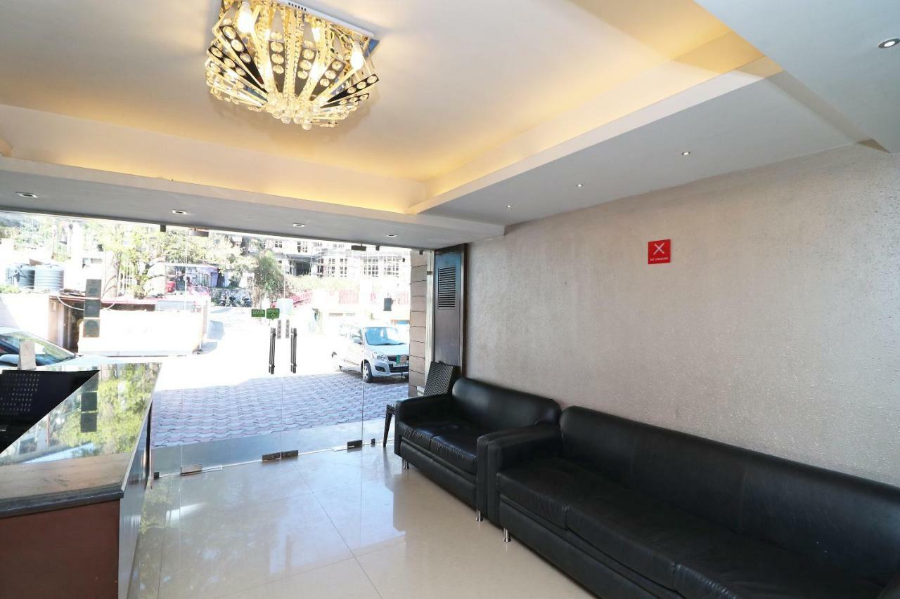 Fabhotel Red Leaf Mall Road Массури Экстерьер фото